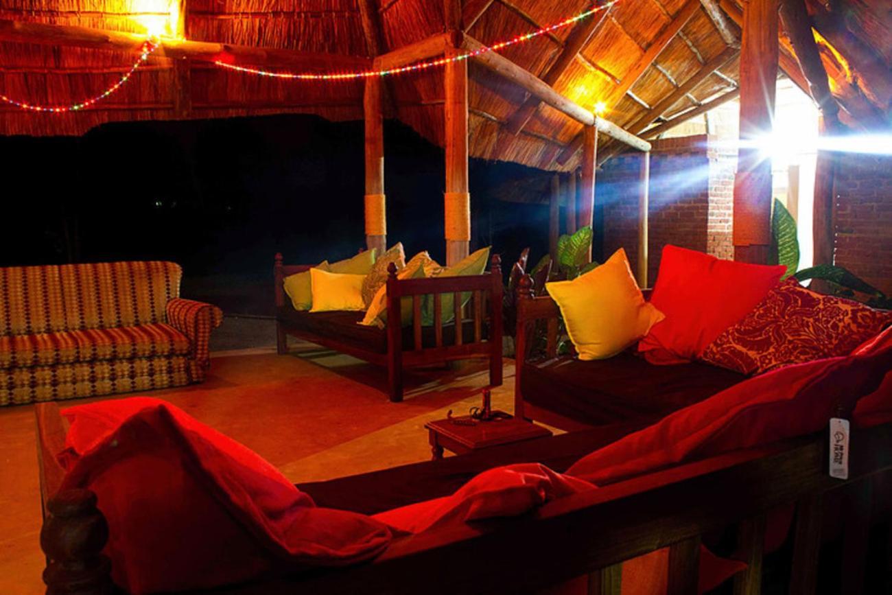Simbamwenni Lodge And Camping Morogoro Экстерьер фото