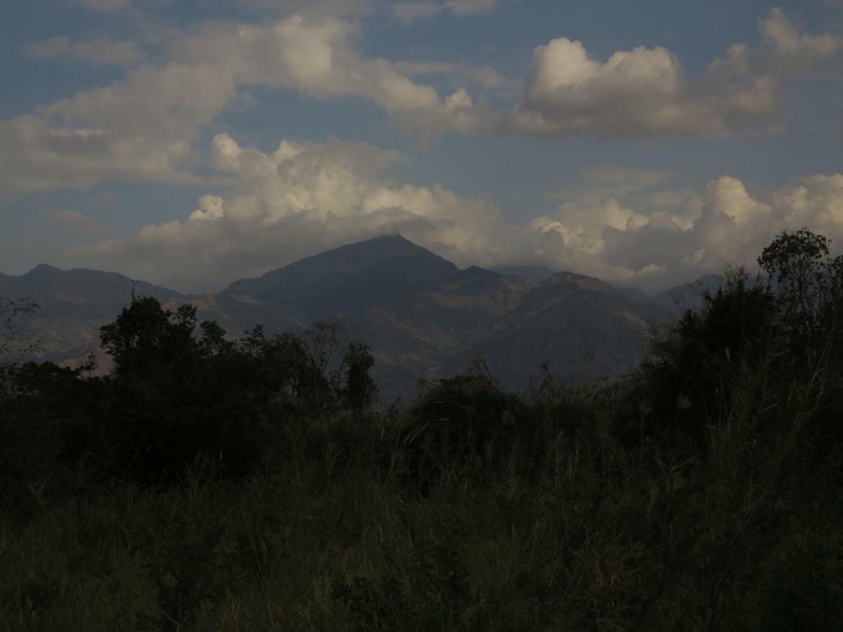 Simbamwenni Lodge And Camping Morogoro Экстерьер фото